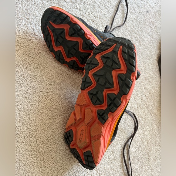 Hoka CHALLENGER ATR 6 WMNS
"CASTLEROCK CAMELLIA" Running Shoes 8.5D Women’s - Picture 12 of 12